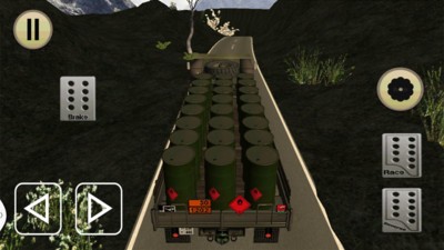 武装卡车爬坡3D截图展示2